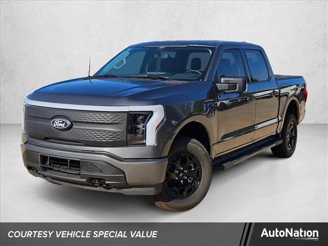 2025 Ford F-150 Lightning XLT's photo