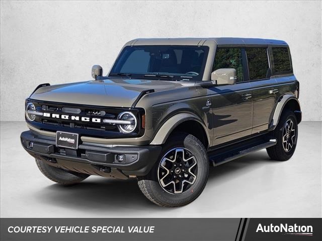 2025 Ford Bronco 4-Door Outer Banks's photo