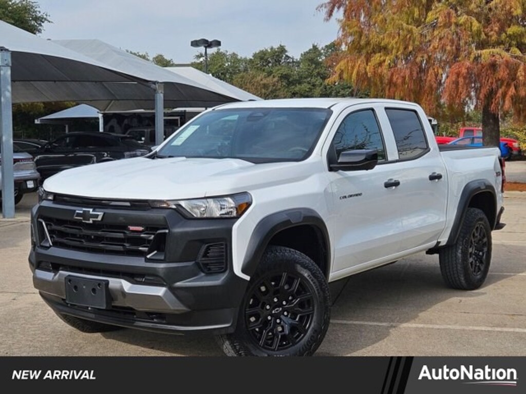 Used 2024 Chevrolet Colorado 4WD Trail Boss Truck Crew Cab