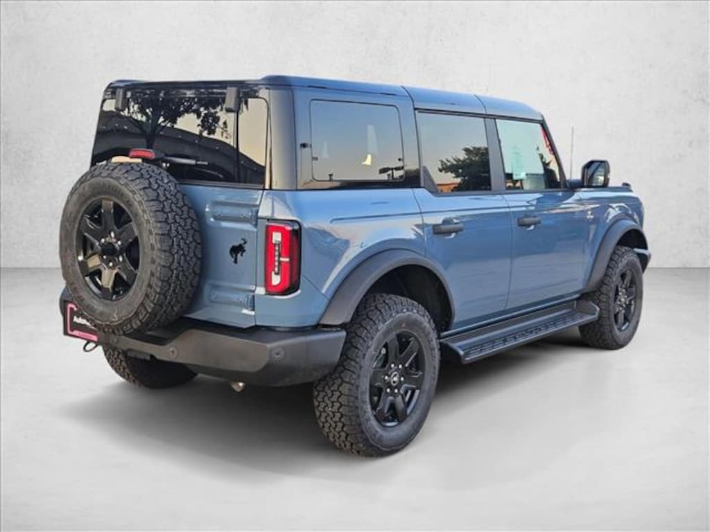 New 2025 Ford Bronco Outer Banks SUV