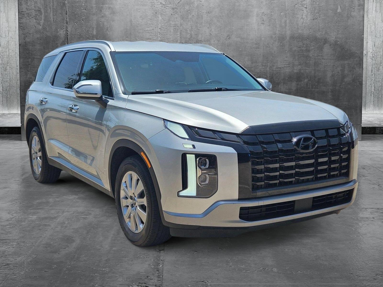 2024 Hyundai Palisade SEL photo 3