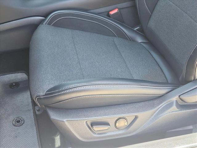 2025 Ford Mustang EcoBoost photo 4