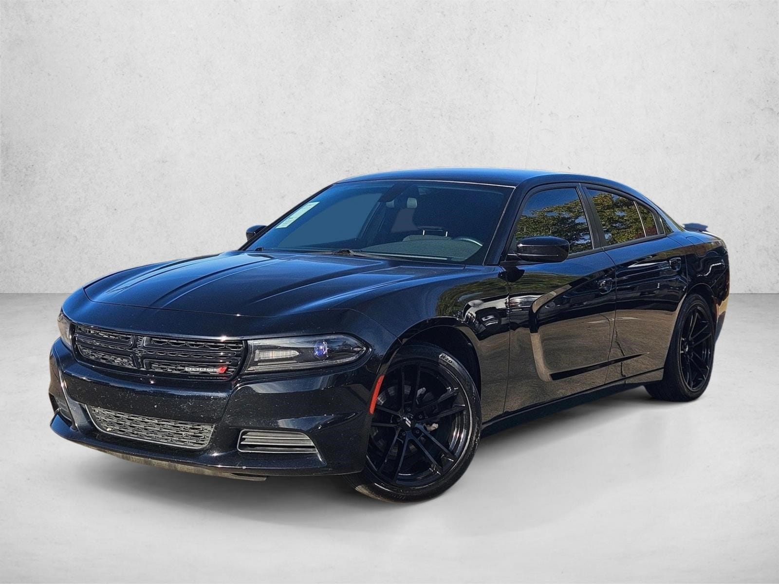 2018 Dodge Charger SXT's photo