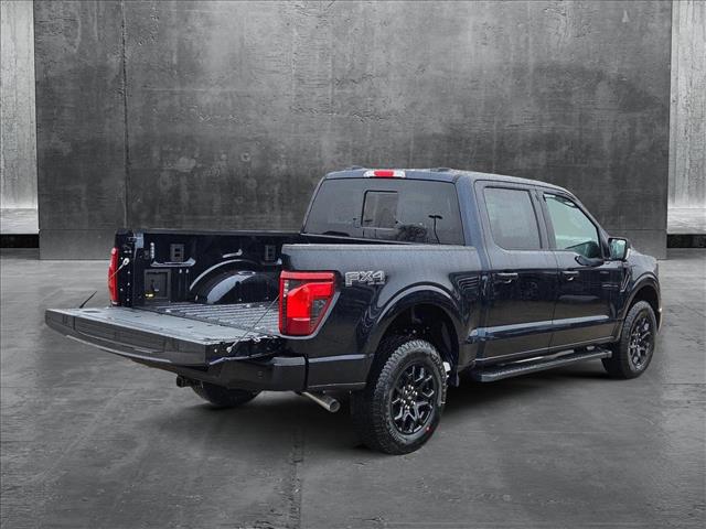 2025 Ford F-150 XLT photo 2