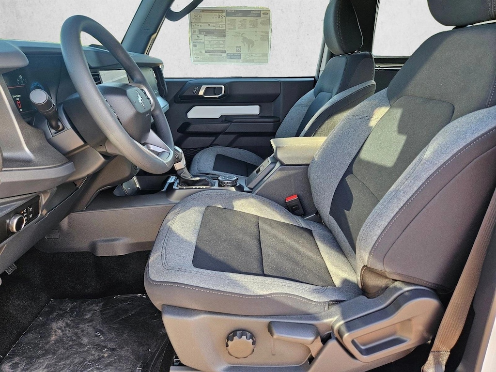 New 2026 Ford Bronco Base SUV