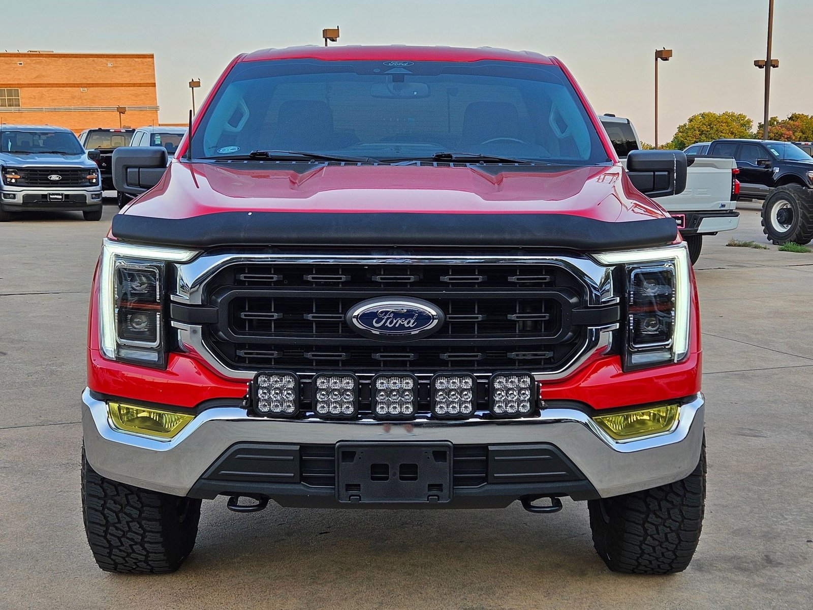 2022 Ford F-150 XLT photo 2