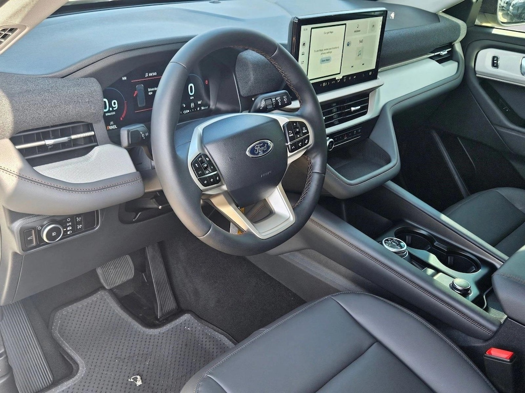 New 2026 Ford Explorer Active w/200A Pkg SUV