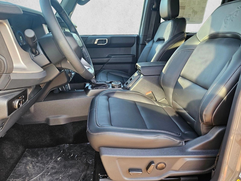 New 2026 Ford Bronco Outer Banks SUV