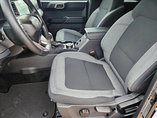 2025 Ford Bronco Big Bend photo 4
