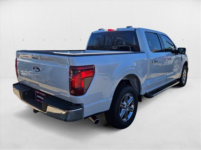 2025 Ford F-150 XLT photo 2