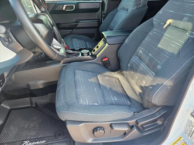 2025 Ford Bronco Heritage First Edition photo 4