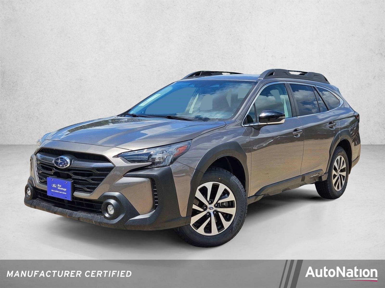 2023 Subaru Outback Premium's photo