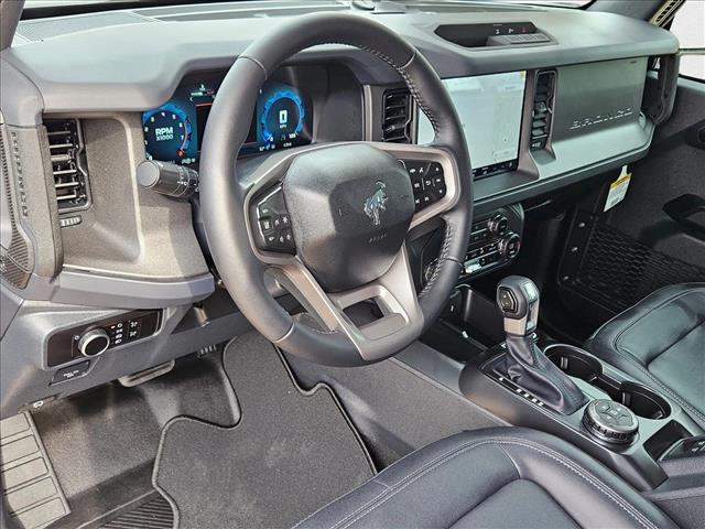 2025 Ford Bronco Big Bend photo 3