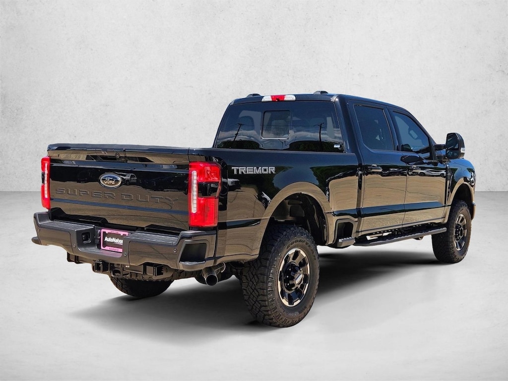 New 2026 Ford F-250 XLT Truck Crew Cab