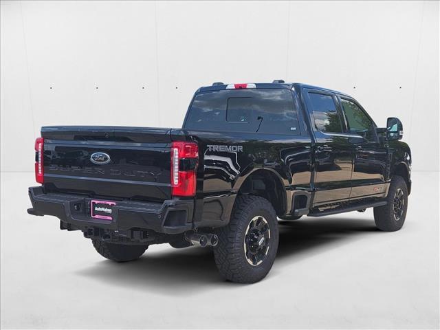 2026 Ford F-250 Lariat photo 2