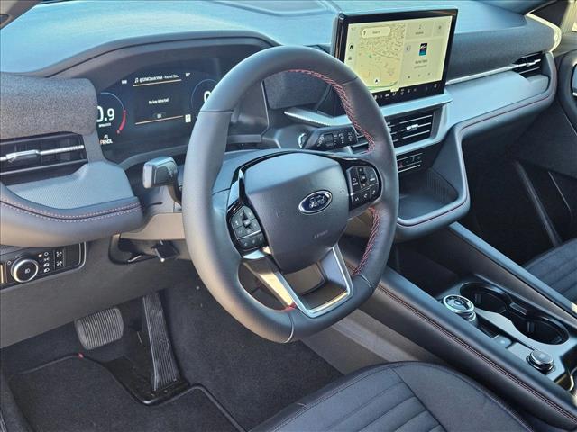 2026 Ford Explorer ST-Line photo 2