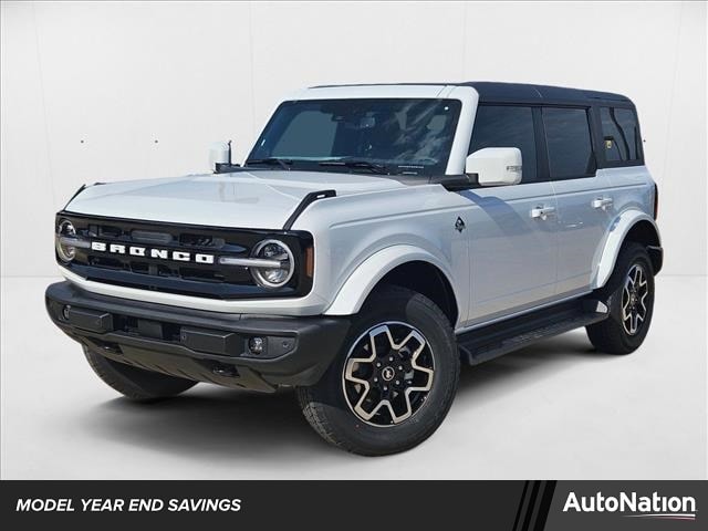 2025 Ford Bronco 4-Door Outer Banks's photo