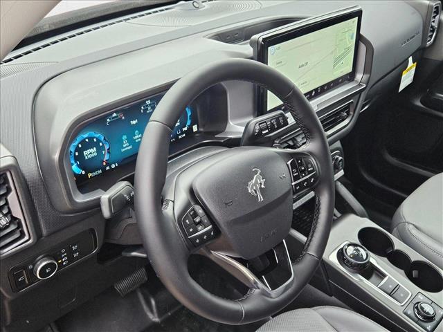 2025 Ford Bronco Sport Badlands photo 3