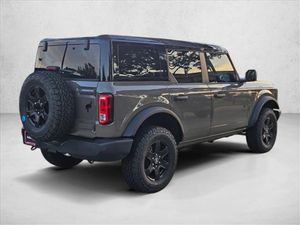 New 2025 Ford Bronco Big Bend SUV