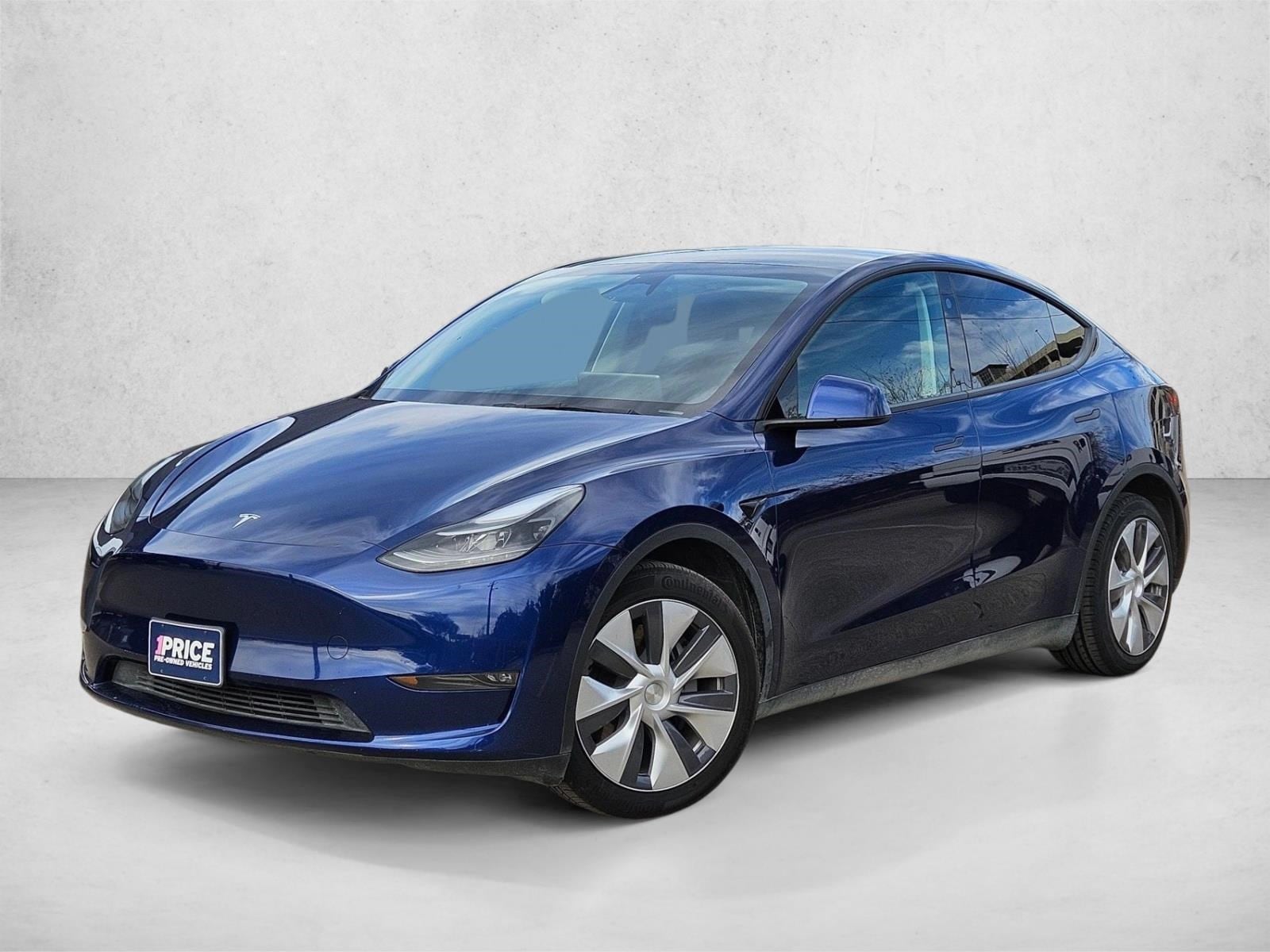 2024 Tesla Model Y Long Range's photo