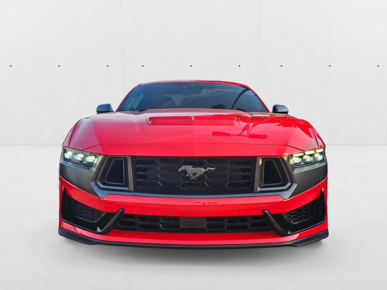 2025 Ford Mustang Dark Horse photo 2