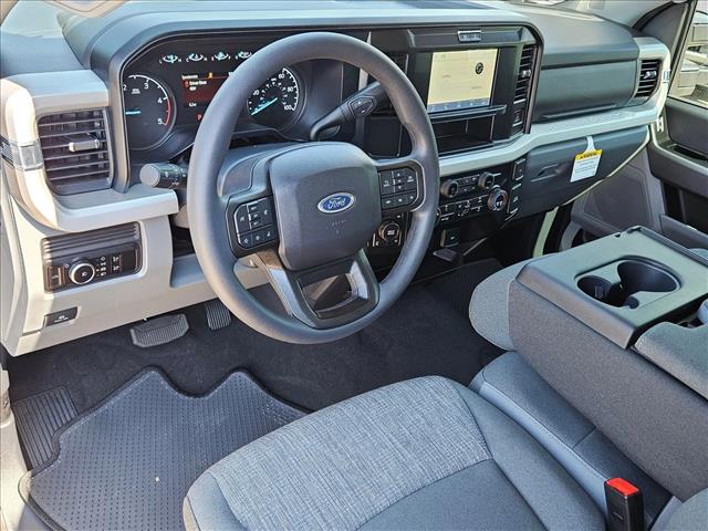 2026 Ford F-250 XLT photo 3
