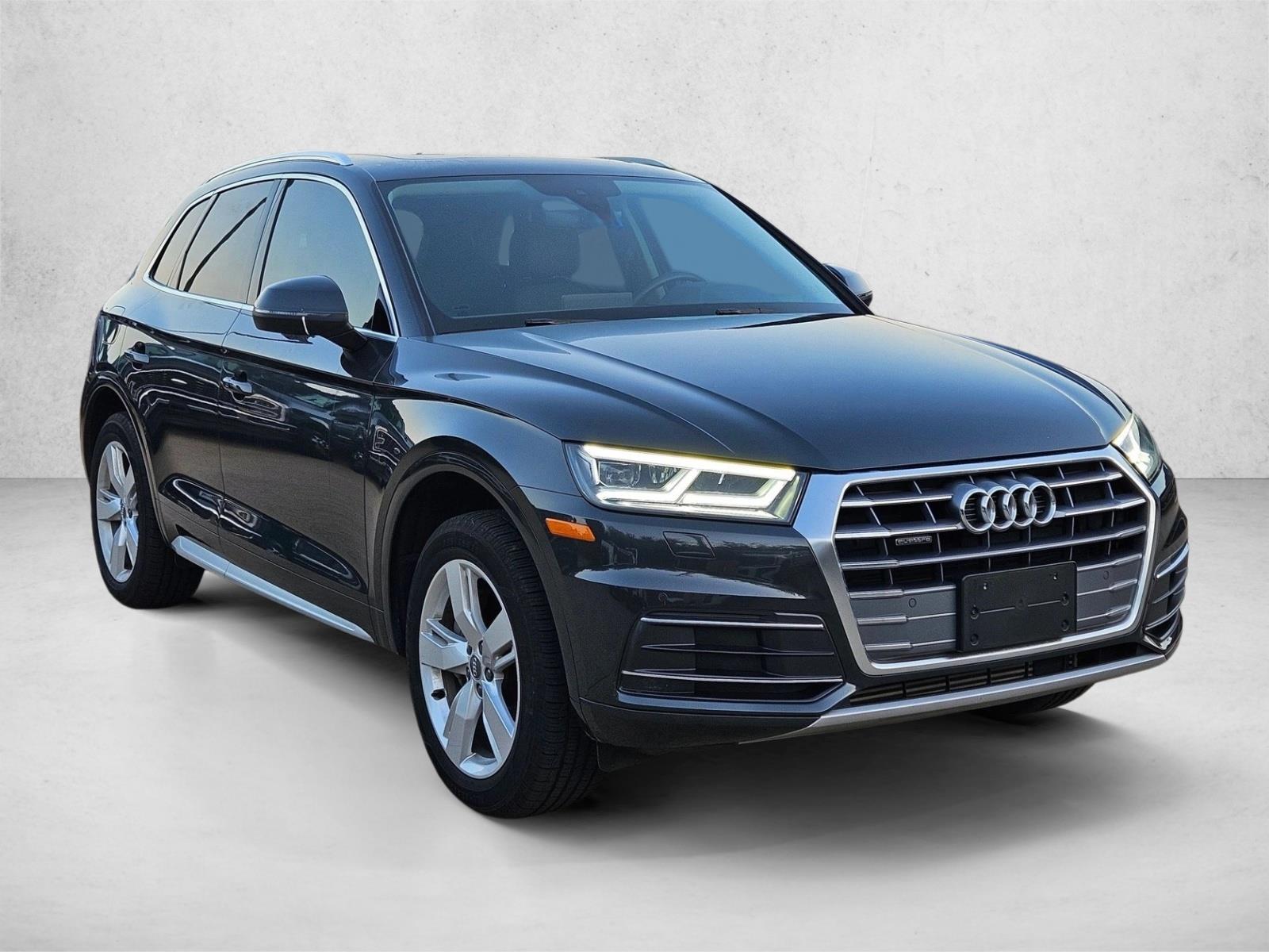 2019 Audi Q5 Premium Plus photo 3
