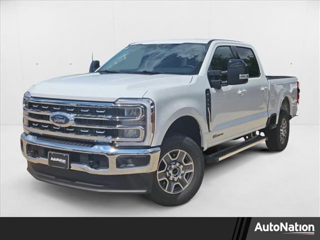 New 2026 Ford F-250 LARIAT Truck Crew Cab