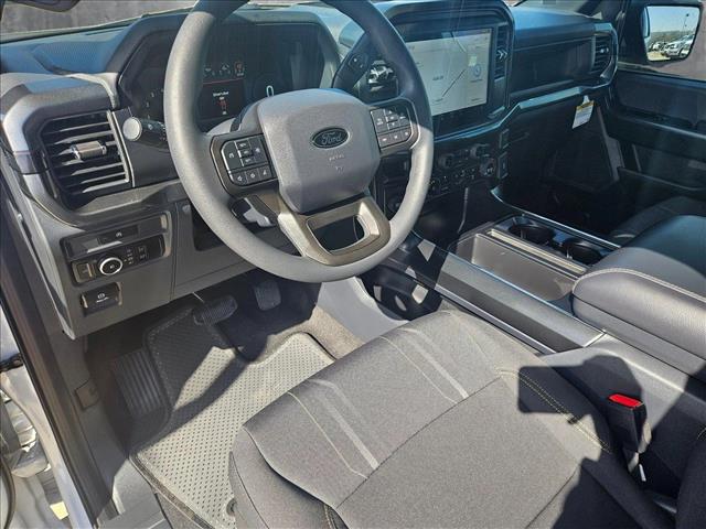 2025 Ford F-150 STX photo 3