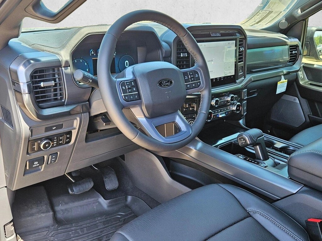 New 2026 Ford F-150 LARIAT Truck SuperCrew Cab