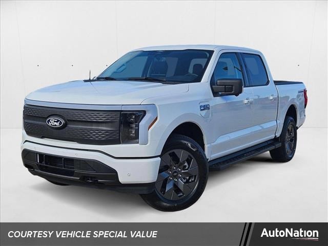2025 Ford F-150 Lightning Flash's photo
