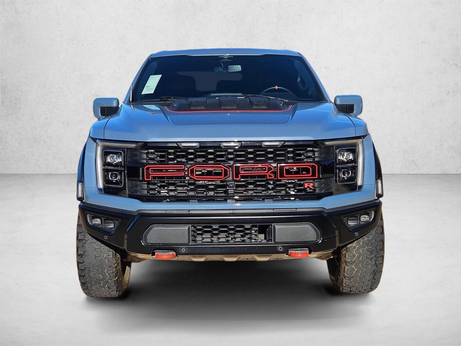 2023 Ford F-150 Raptor photo 2