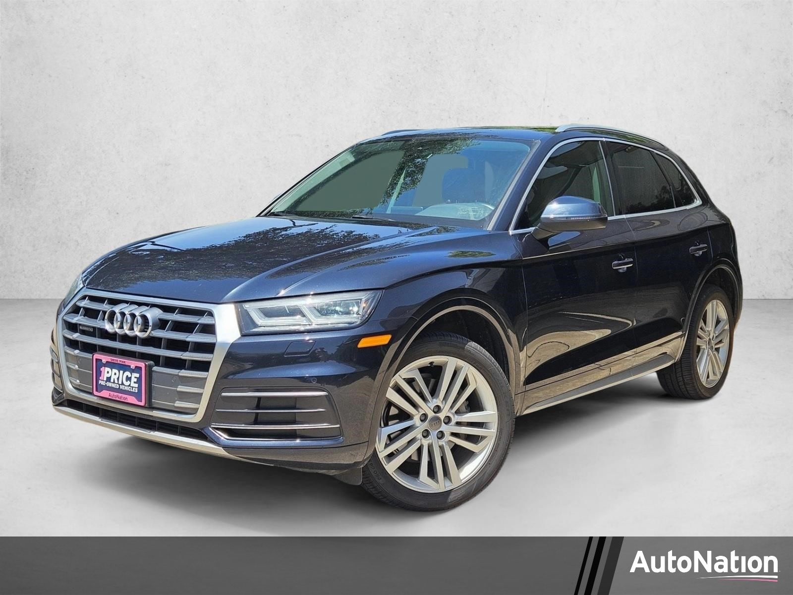 2018 Audi Q5 2.0T quattro S tronic Premium Plus's photo