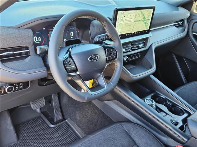 2026 Ford Explorer photo 3