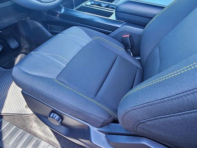 2025 Ford F-150 STX photo 4