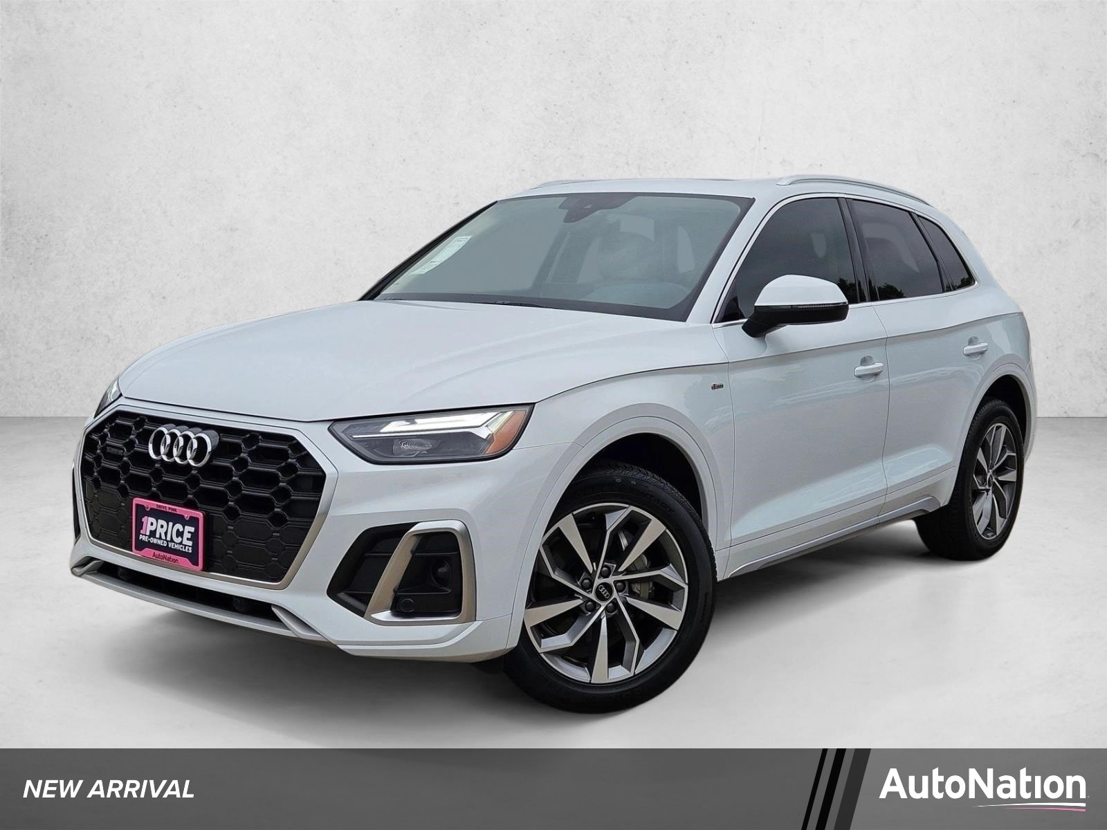 2024 Audi Q5 45 Premium's photo