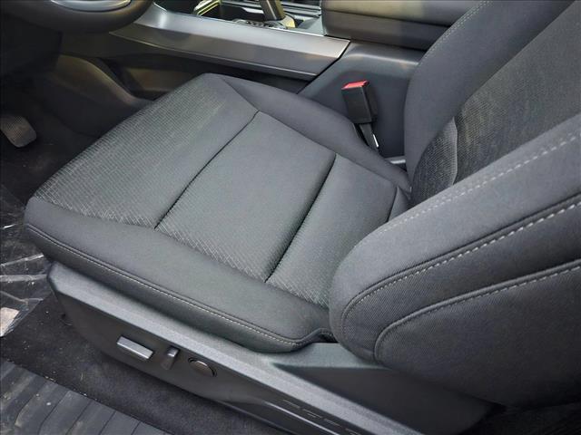 2025 Ford F-150 XLT photo 4