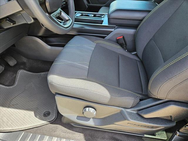 2025 Ford F-150 STX photo 4