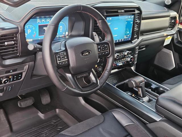 2025 Ford F-150 Raptor photo 3