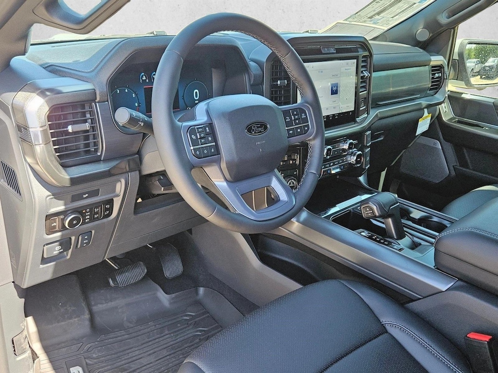 New 2026 Ford F-150 LARIAT Truck SuperCrew Cab