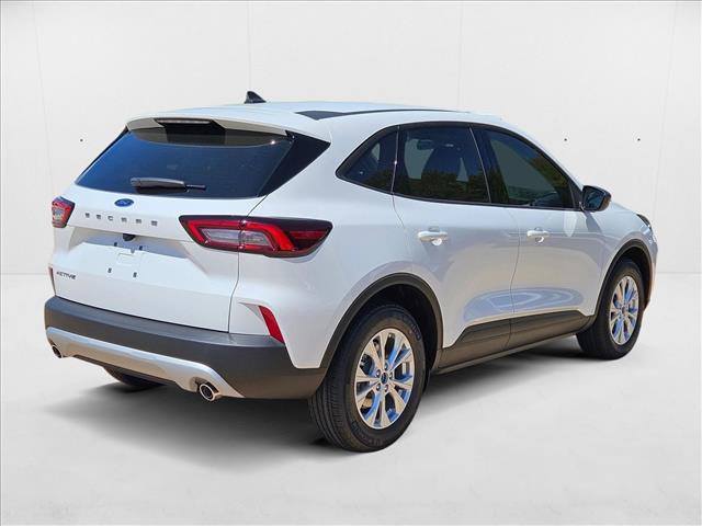 2025 Ford Escape Active photo 2