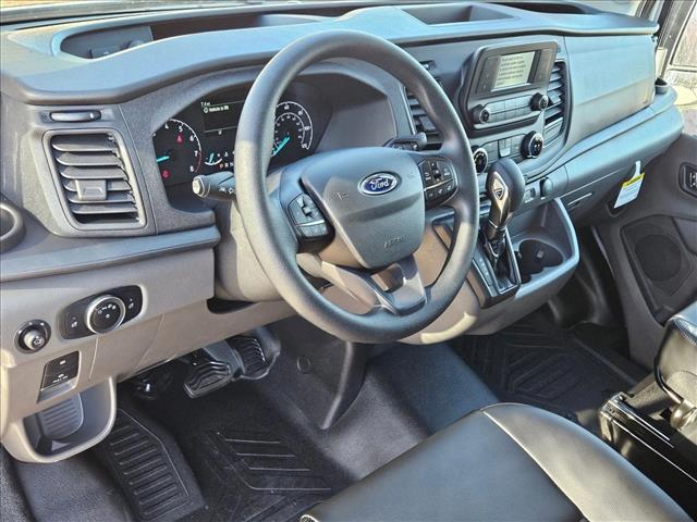 2025 Ford Transit photo 2