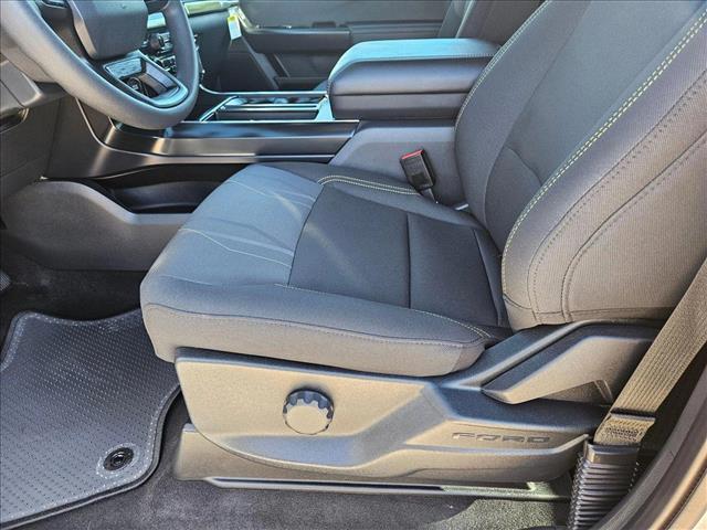 2025 Ford F-150 STX photo 4