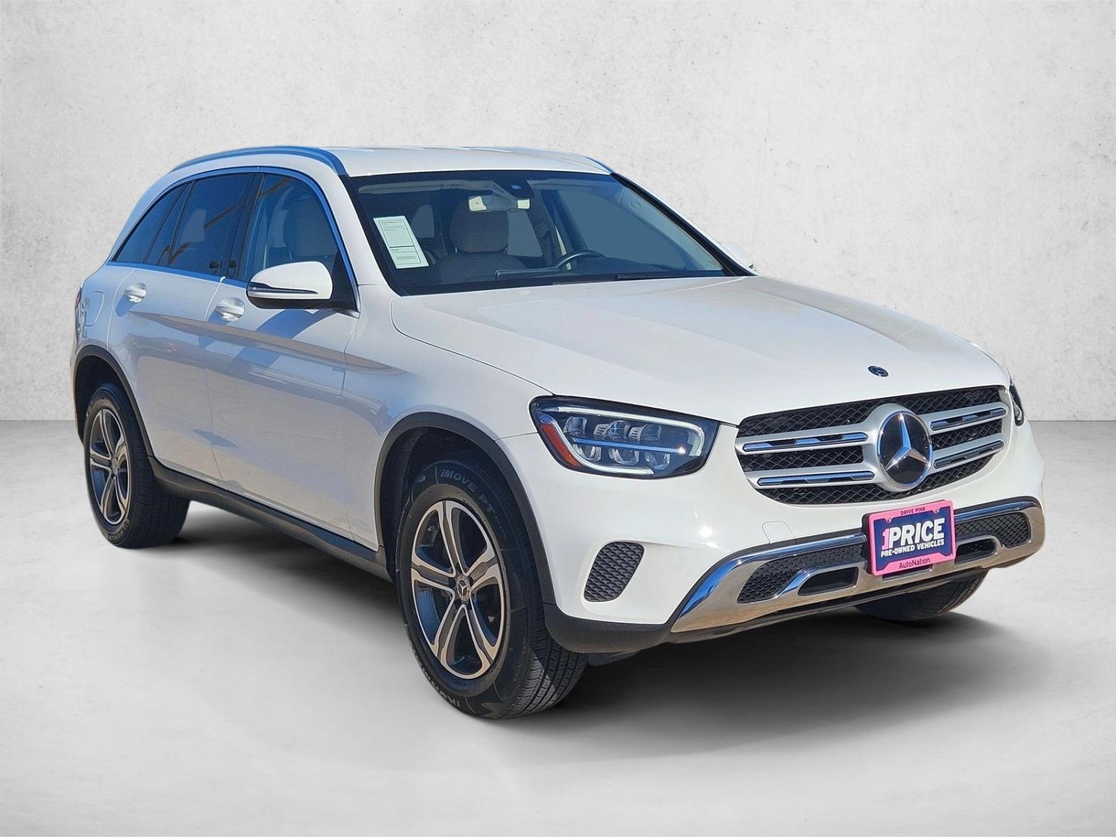 2020 Mercedes Benz GLC 300 photo 3