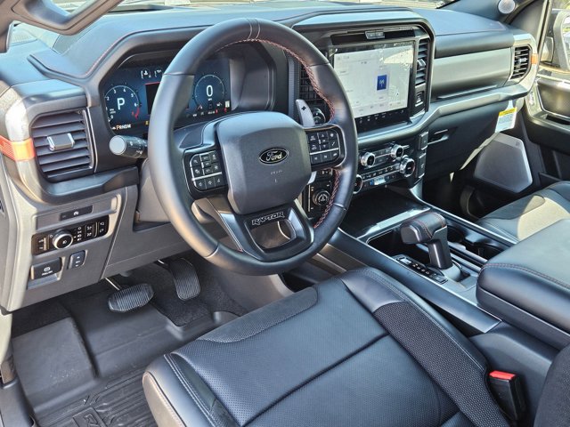 2025 Ford F-150 Raptor photo 3