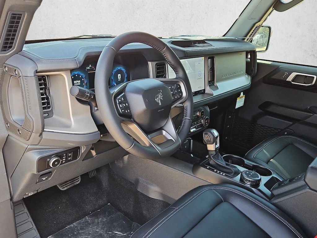 New 2026 Ford Bronco Outer Banks SUV