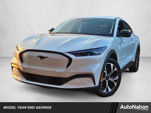 2025 Ford Mustang Mach-E Select AWD's photo