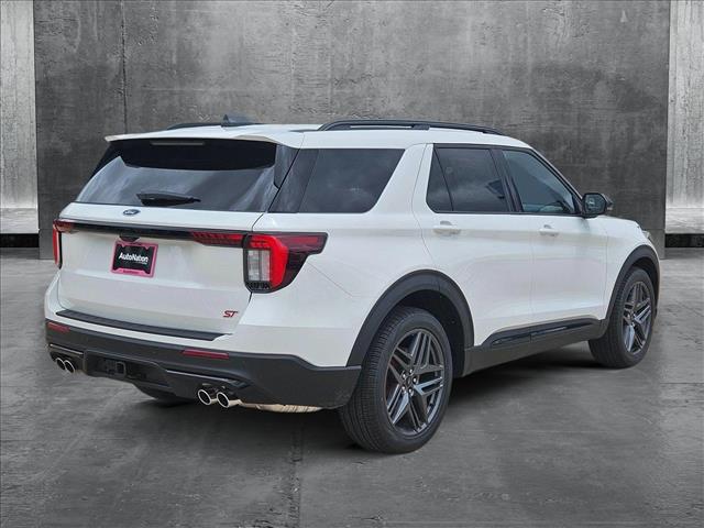 2025 Ford Explorer ST photo 2