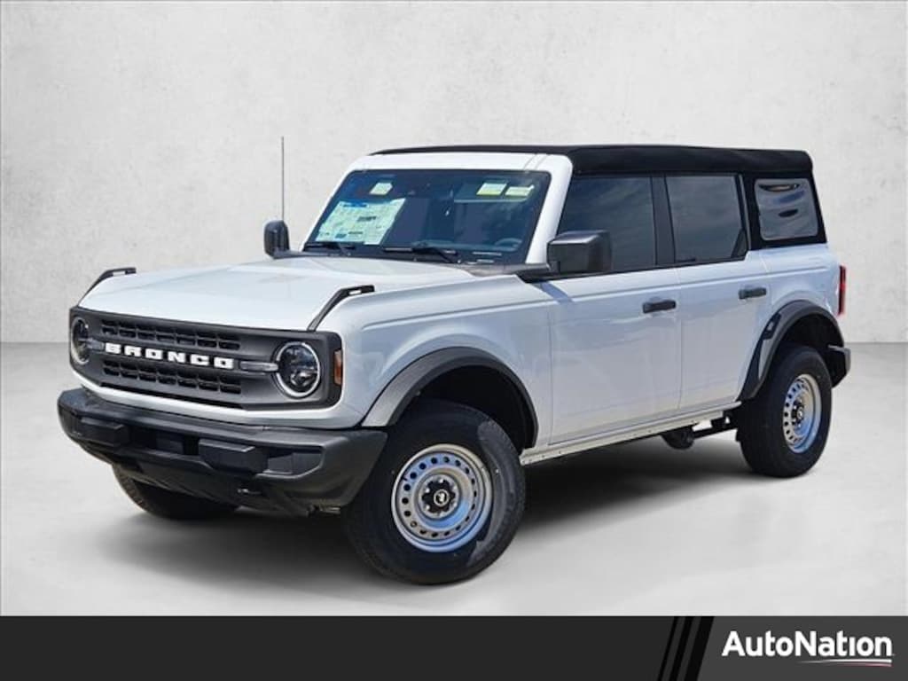New 2025 Ford Bronco Base SUV