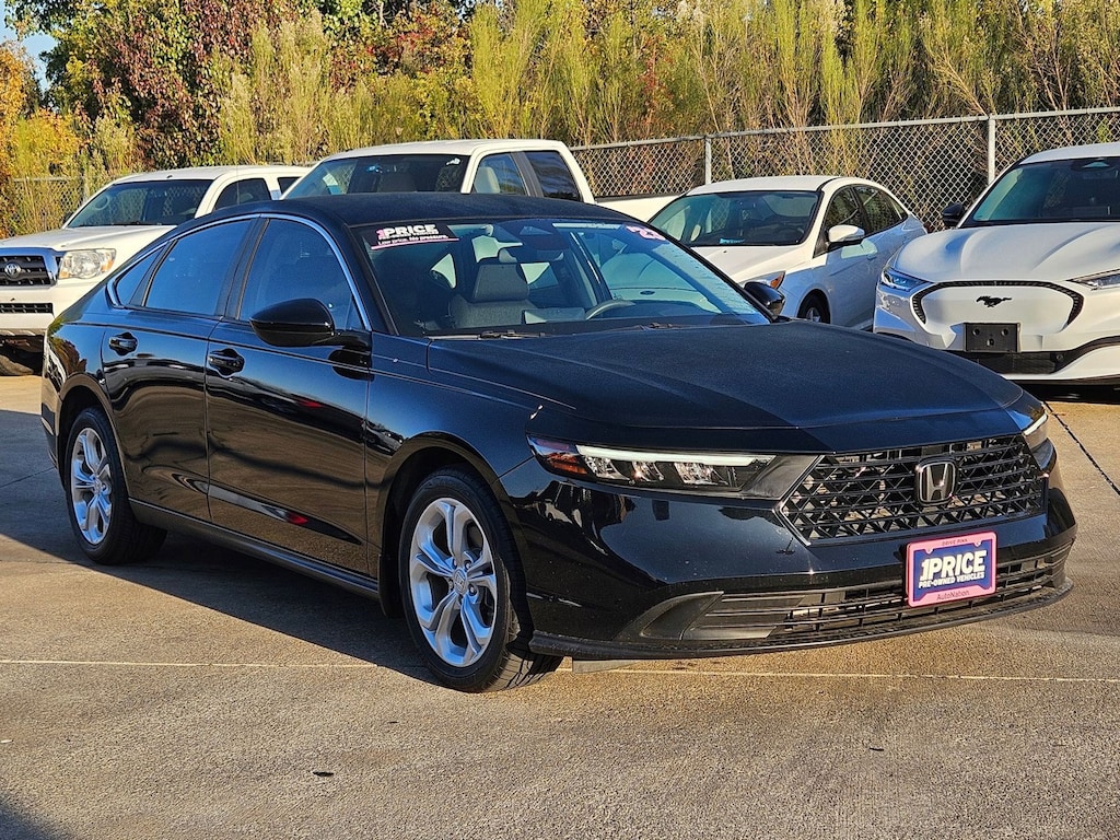 Used 2023 Honda Accord LX Sedan